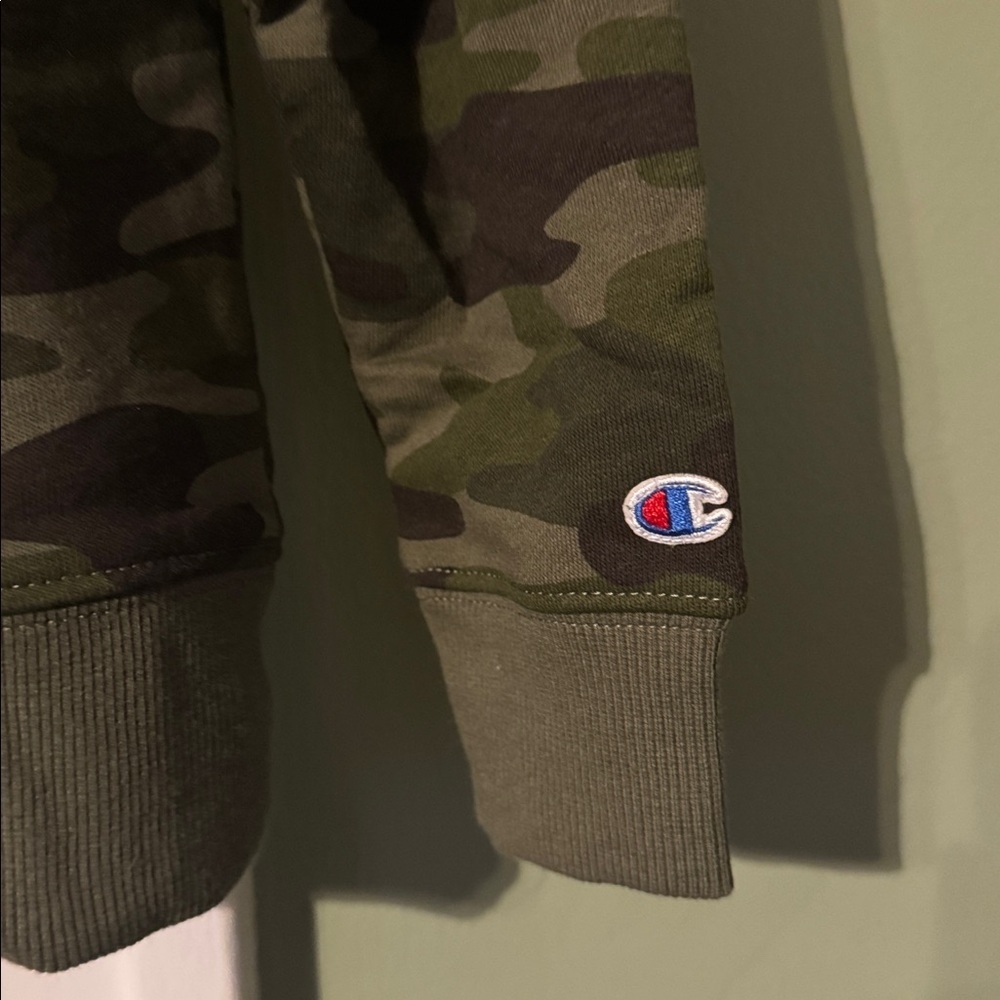 Champion Youth Camouflage Unisex Boys & Girls Hoodie For kids Size Small 7/8 - Picture 7 of 11